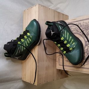 Nike Air Jordan Prime Fly 2 Gorge Green White Black Volt Size 10